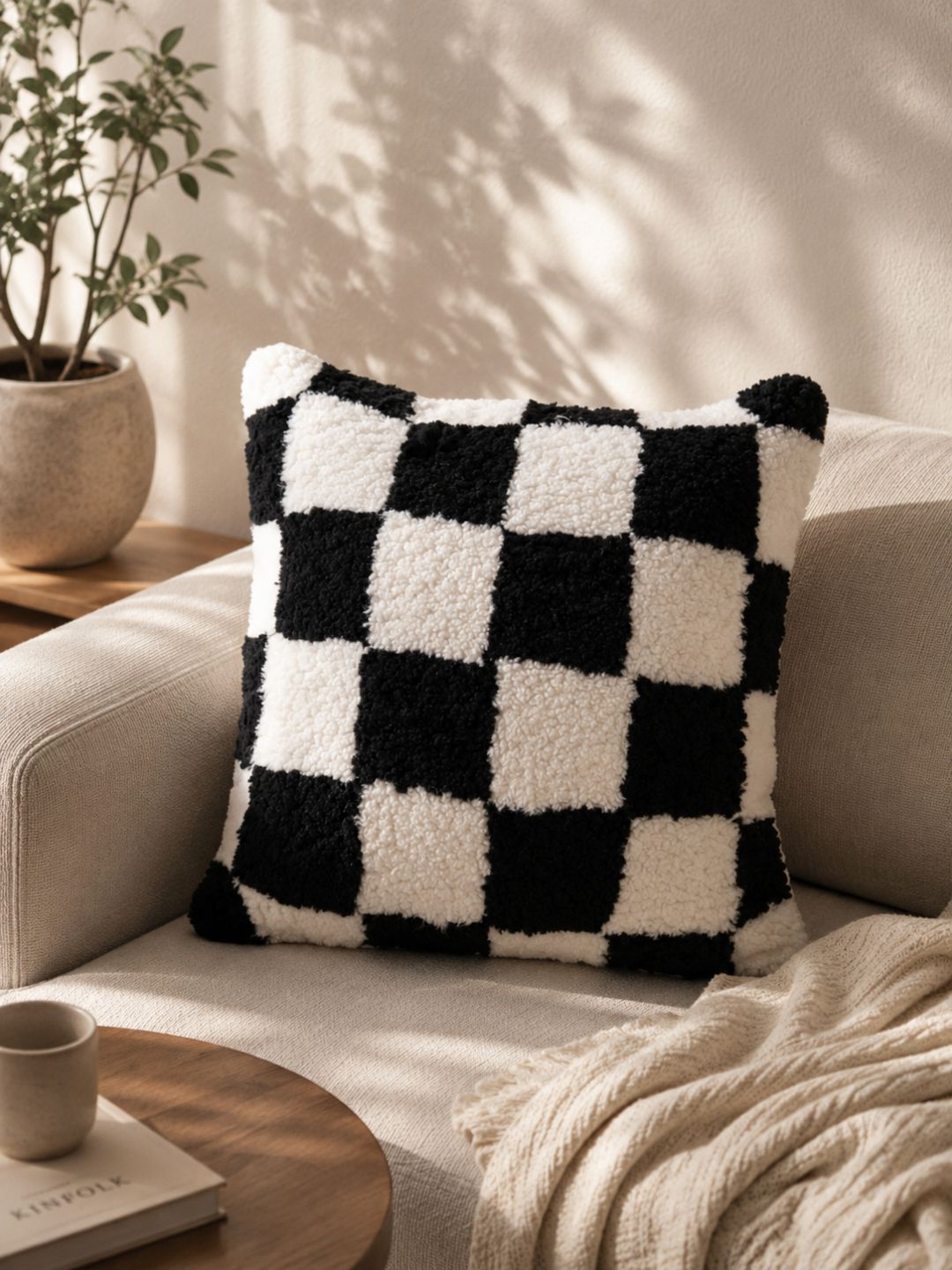 Front - Genuine Fur , Patchwork , Back - Genuine Leather , Luxurious Cushion Cover With Cushion