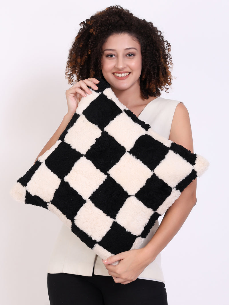Front - Genuine Fur , Patchwork , Back - Genuine Leather , Luxurious Cushion Cover With Cushion