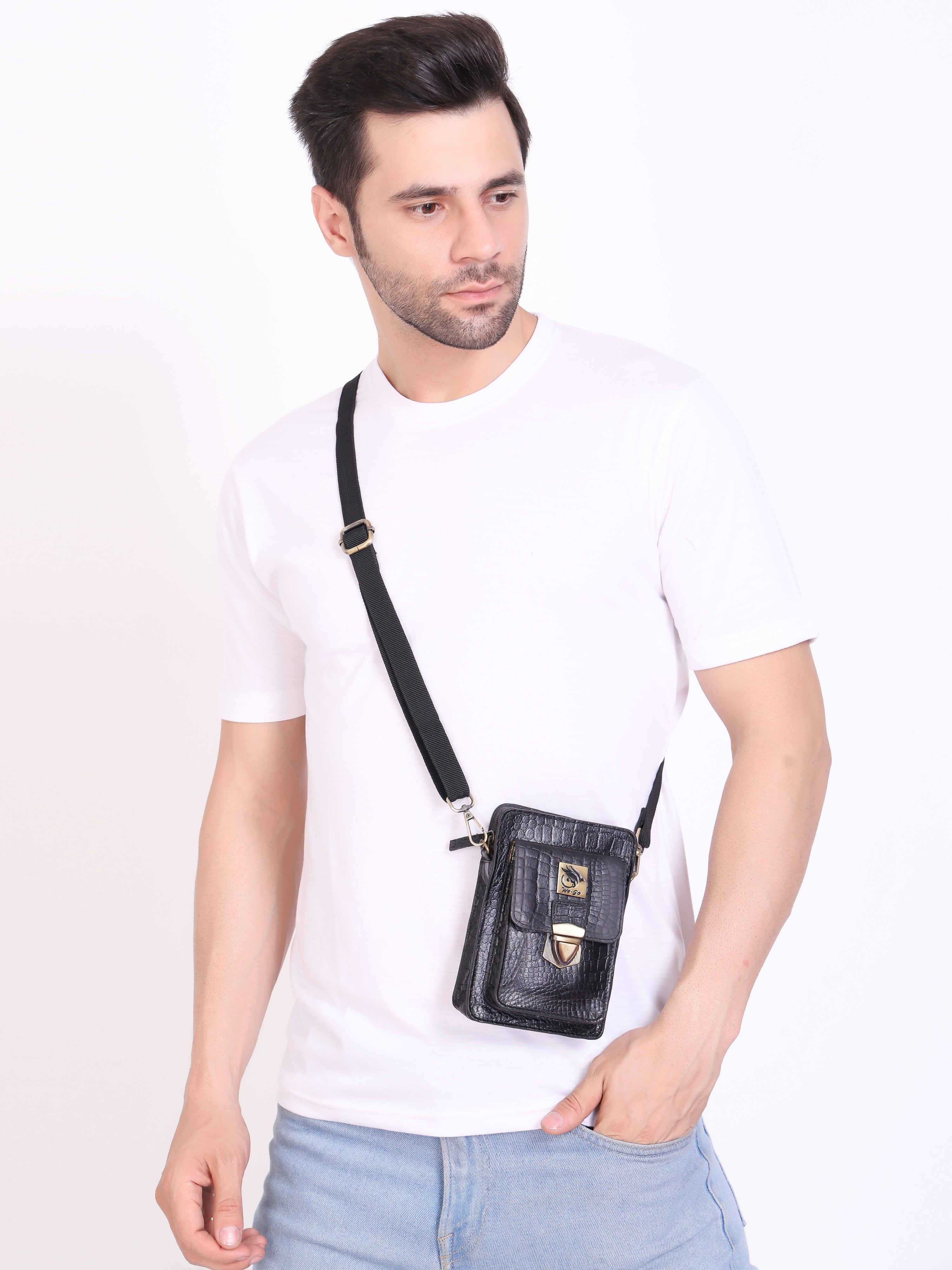 Genuine Leather , Croco Print Travel Pouch Bag , Can Buckle Up To Your Belt , Removable Shoulder Strap , Ideal For Travellers And Motor Bikers