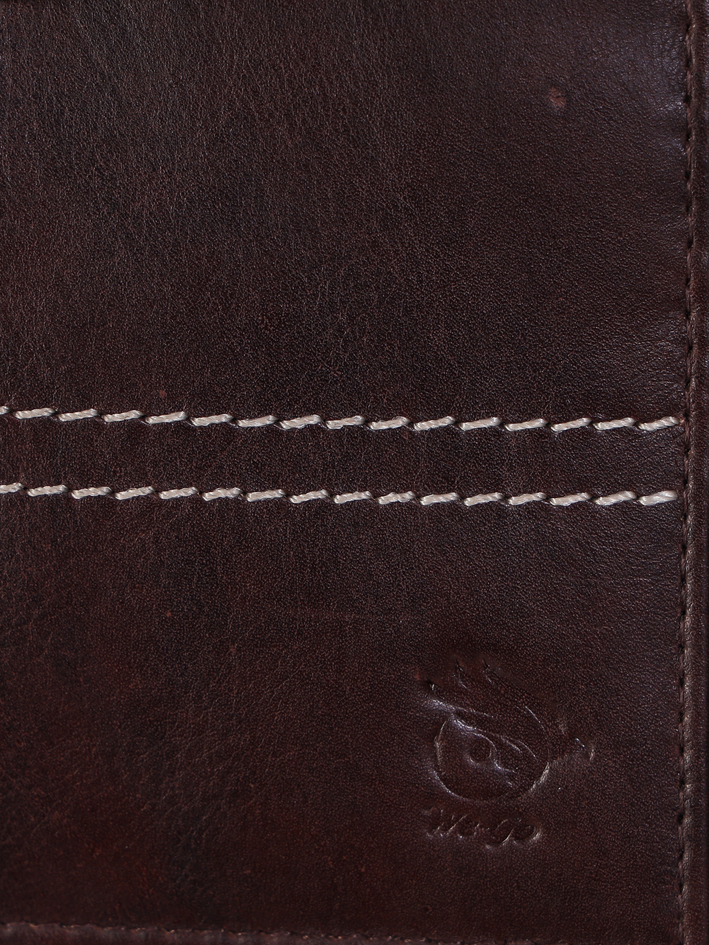 Genuine Leather , Centre Stitch Detail , Mens Leather Wallet