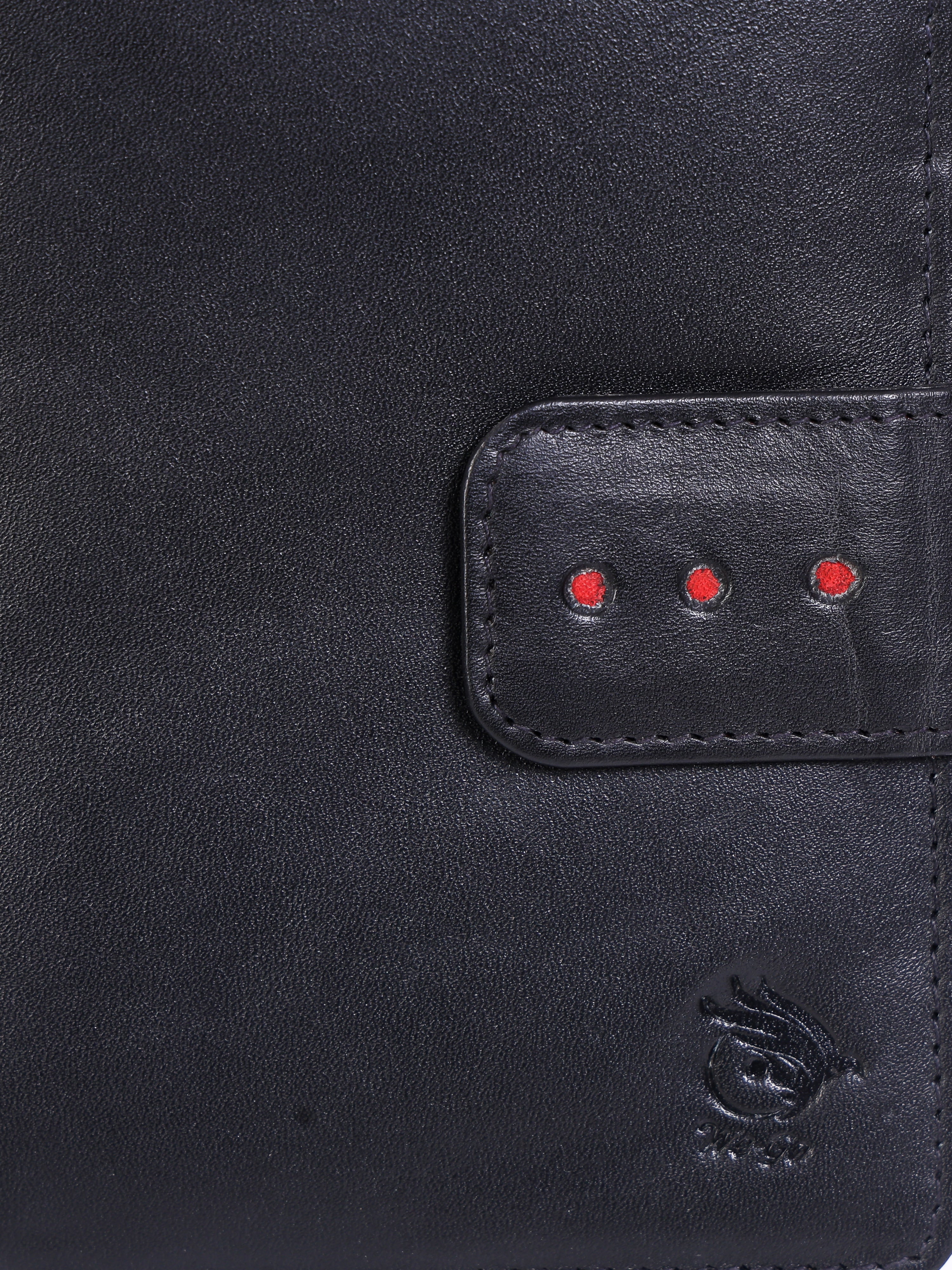 Genuine Leather Women Wallet With Ziparound Pouch