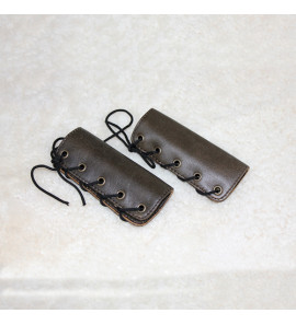 BIKER GENUINE LEATHER HANDLE GRIP                LENGTH 5 INCHES
